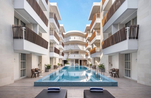 Sunset Road Hotel | Holiday Inn Express Bali Sunset Road by IHG