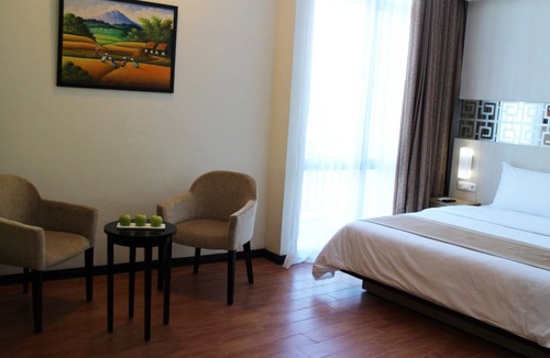Kotaraja Hotel | @Hom Premiere Abepura by Horison