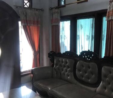 Garut House | Homestay Perumahan Bayongbong Asri G15