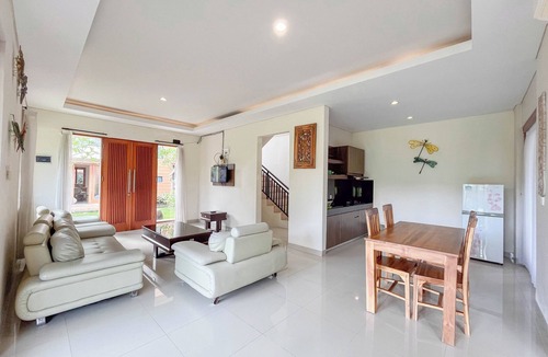 BTDC Apartment | Homey And Magnificent 3Br At Villa Casa De Uli