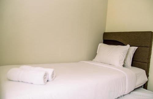 Panunggangan Utara Apartment | Homey and Serene 2BR at Great Western Resort Apartment By Travelio