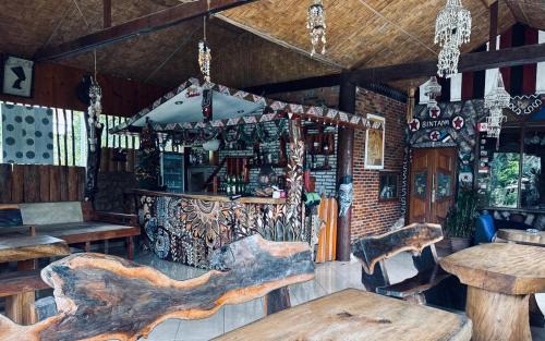 Tuk Tuk Hotel | Hot Chilli Hotel