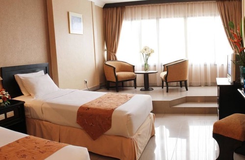 Medan Hotel | Hotel Danau Toba International