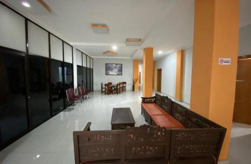 Makassar Hotel | Hotel Magellona Makassar Mitra RedDoorz