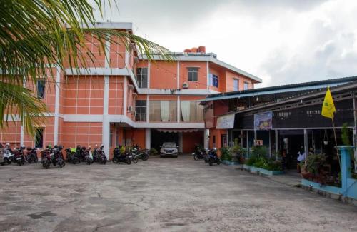 Tanjung Uban Apartment | Hotel Melayu Bedendang
