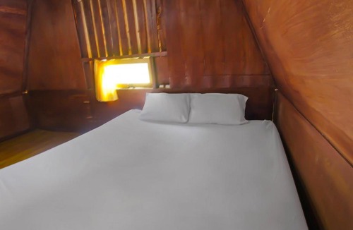 Aik Berik Hotel | Hotel O Awenk Homestay Near SD Gunung Wakul