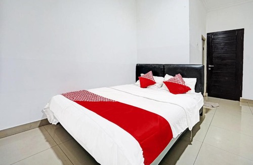 Palembang Hotel | Hotel O Kambang Iwak Area Near Kambang Iwak Park Formerly Kerangga
