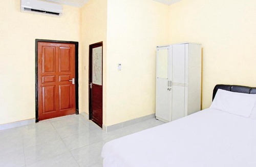 Mataram Hotel | Hotel O Kos Moncok