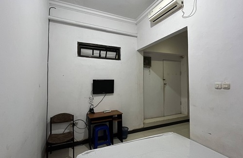 Makassar Hotel | Hotel O Kost Biru