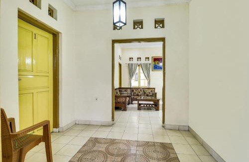 Padalarang Hotel | Hotel O My Guest House Syariah