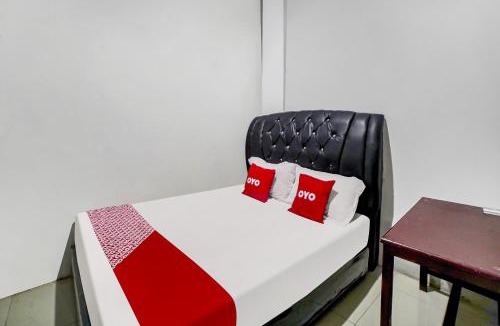 Medan Hotel | Hotel O near Citraland formerly Brayan Guest House