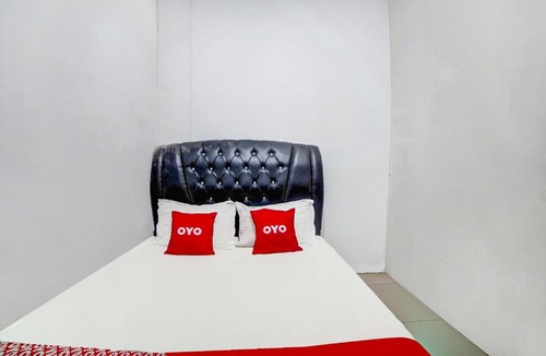 Medan Hotel | Hotel O near Citraland formerly Brayan Guest House