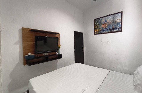 Rajabasa Hotel | Hotel O near Mall Boemi Kedaton 2