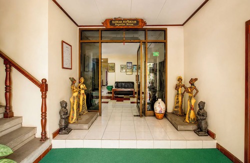 Hargomulyo Hotel | Hotel O near Tawangmangu Wonder Park for