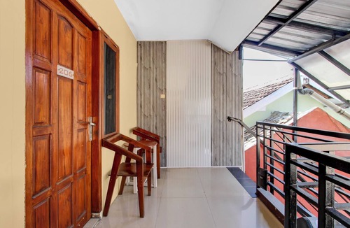 Depok Hotel | Hotel O near UGM formerly Bayang Brothers Guest House