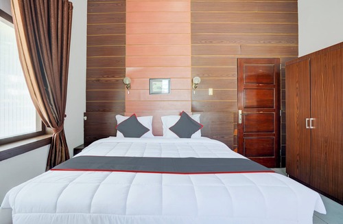 Padang Hotel | Hotel O Padang near Pantai Padang formerly Hotel Ranah Bundo