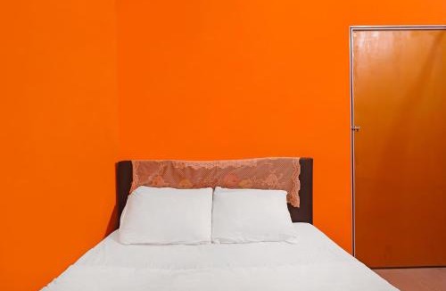 Lubuk Baja Hotel | Hotel O Penginapan ReniNearMall Nagoya Hill