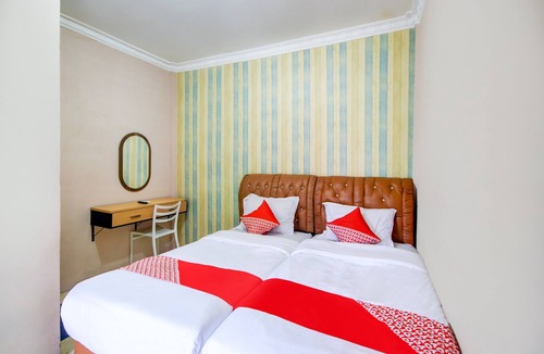 Tebing Tinggi Hotel | Hotel O Sonya Homestay Syariah