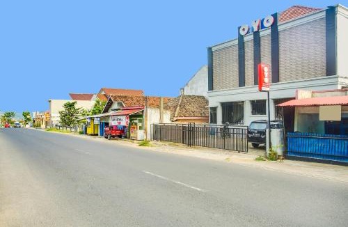 Bandar Lampung Hotel | Hotel O Teluk Betung Near Taman Dipangga Formerly Z Hotel