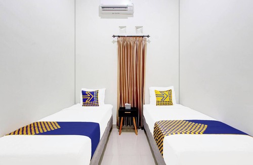 Cepu Hotel | Hotel O Tinampi House Syariah