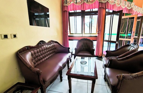Semarang Hotel | Hotel Pattimura powered by Cocotel