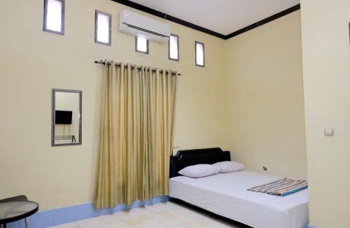 Majene Hotel | Hotel Puri Lembang near Universitas Sulawesi Barat Majene