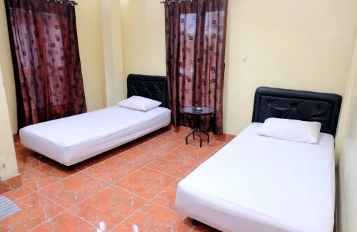 Majene Hotel | Hotel Puri Lembang near Universitas Sulawesi Barat Majene