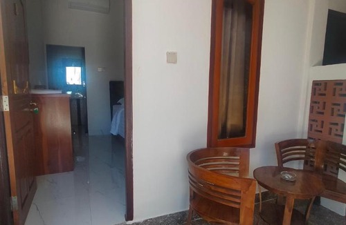 Sumbawa Barat Hotel | Hotel Shandira