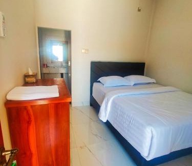Sumbawa Barat Hotel | Hotel Shandira