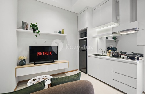 Mampang Prapatan Apartment | Hovin by Kozystay - Tebet