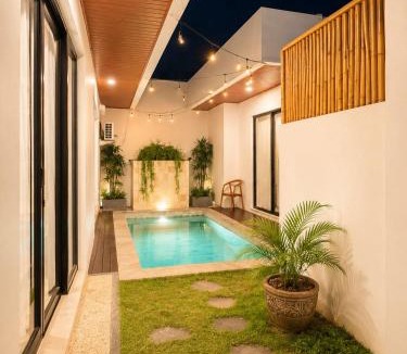Ungasan Villa | Indah Villa Ungasan 2 Pool Escape Near Melasti