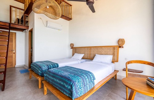 Kuta Hotel | Inlight Lombok Family Deluxe Twin Room