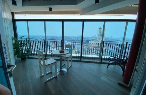 Chinatown Apartment | Japanese Style Room by Acewin Inn near China Town