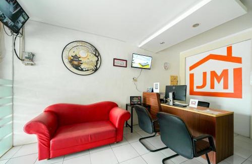 Karawang Timur Hotel | JM Guest House Lamaran RedPartner