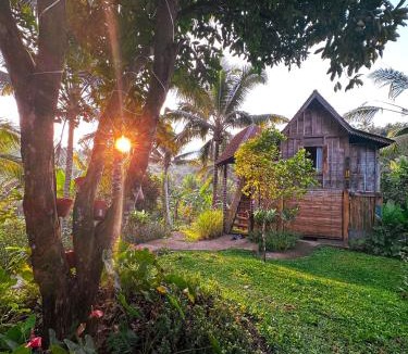 East Selemadeg Ski Chalet | Jungle Haven - Private Nature Retreat