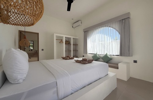 Selong Belanak Hotel | Kairos boutique sports hotel