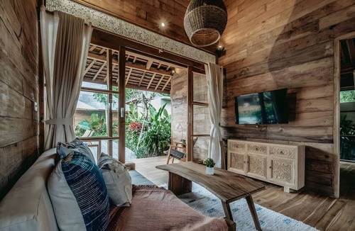 Babakan Villa | KAJU Villa Canggu