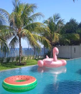 Senggigi Hotel | Kamana Beach House