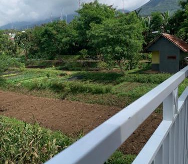 Oro Oro Ombo Villa | Kayz Villa Batu dengan Kolam Renang Pribadi