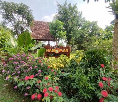 Karanganyar Villa | Kebun Hanoman Private Villa