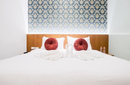 Medan Hotel | King's Palace Medan RedPartner