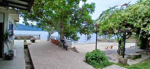 Ambarita Hotel | Kings guest house