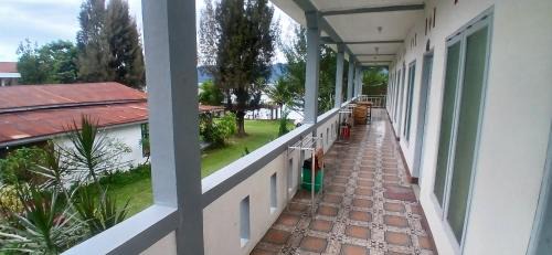 Ambarita Hotel | Kings guest house