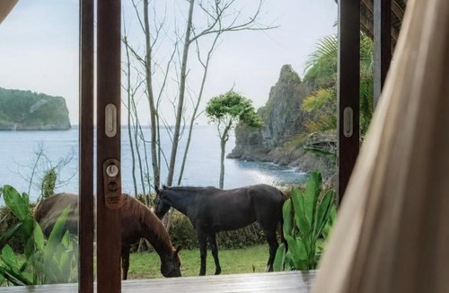 Sekongkang Resort | Kirana Retreat - Beach Front Resort
