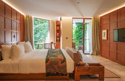 Ubud City-Centre Resort | Komaneka at Monkey Forest Ubud