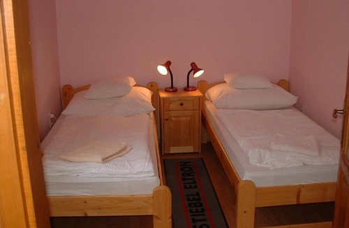 Zalakaros Hotel | Komfortos, csendes, ahol az otthon kényelmében pihenhet! 5 percre a strandtól!