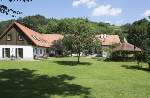 Gemeinde Hohenbrugg-Weinberg Other | Komfortzimmer "sterzstubn" mit Frühstück - Kürbishof Gartner