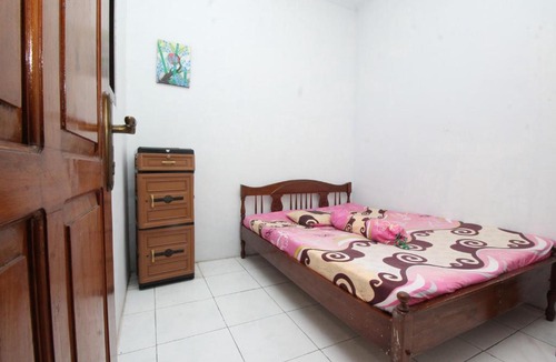 Kalipuro House | Kost&Guesthouse Tirza