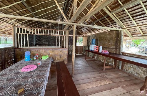 Bandung Ski Chalet | Kri guest homestay