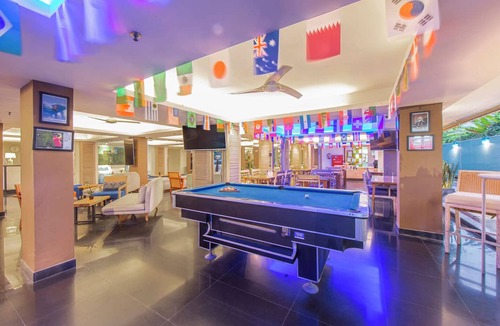 Downtown Kuta Hotel | Kuta Beach Hotel